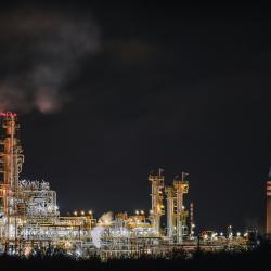 Нефтехимическая промышленность